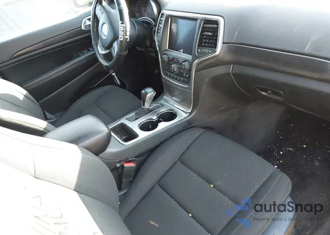 2018 Jeep Grand Cherokee Laredo E 4X4 из США, поврежденный, VIN 1C4RJFAG7JC199874